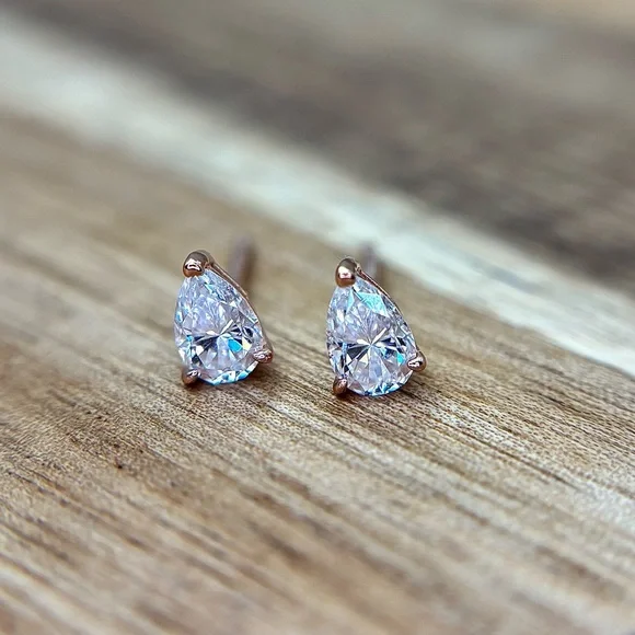 GRA Certified 1.5ct Pear‑Cut Moissanite Earrings | D Color | 925 Sterling Silver - Picture 5 of 11